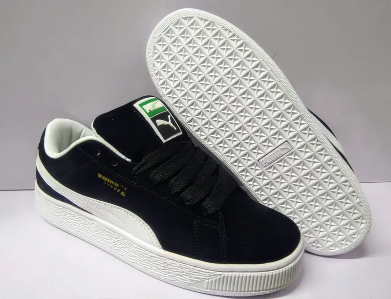 black__white_puma_suede_classic_xxi_trainers_2.webp