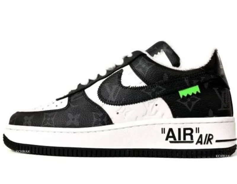 black_and_white_louis_vuitton_x_nike_air_force1_low_2.webp