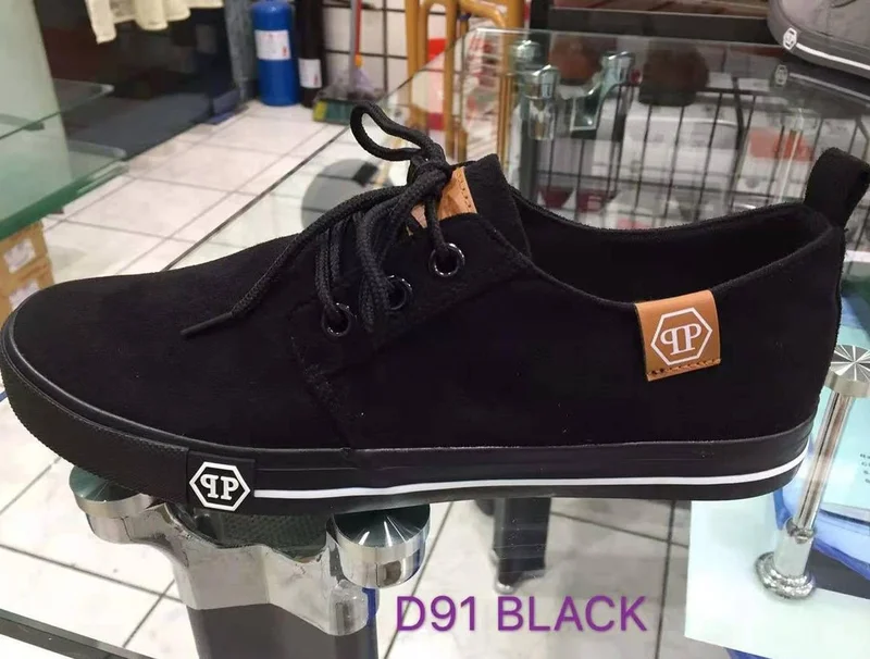 black_beauty_leopard_quality_rubber_shoes_with_laces_2.webp