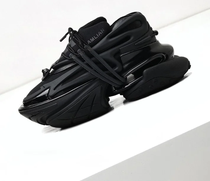black_designer_balmain_unisex_sneakers_2.webp