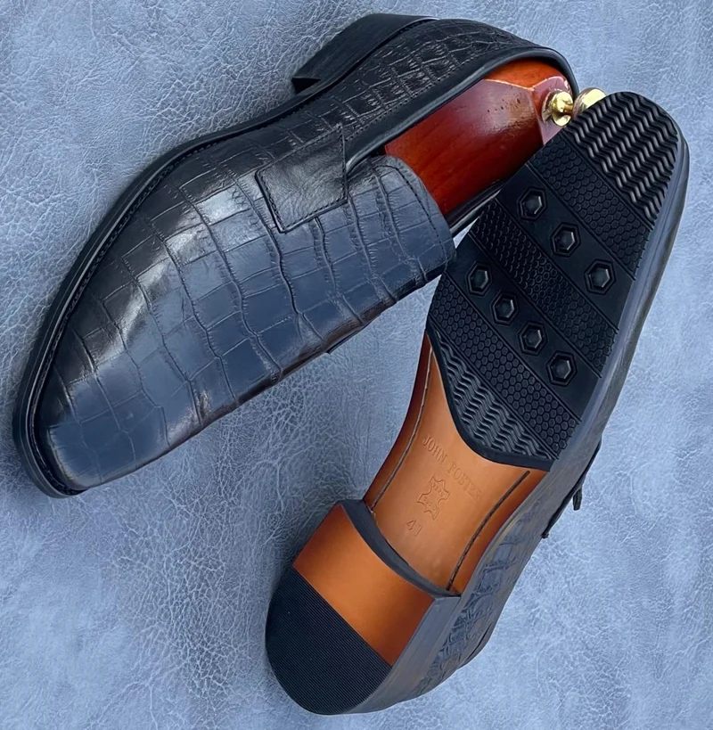 black_leather_john_foster_official_mens_shoe-slip-on_design._2.webp