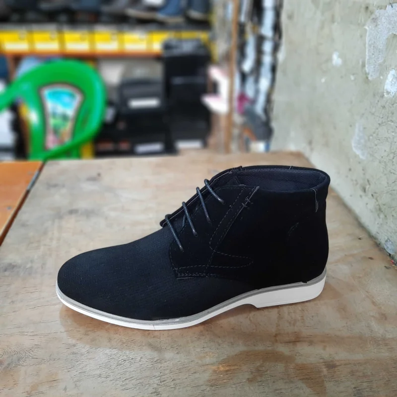 black_men_italy_oxford_lace-up_suede_leather_shoes_2.webp