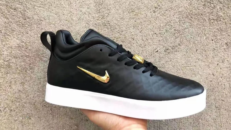 Black Nike Tiempo Vetta '17