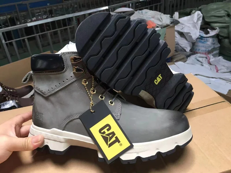 Caterpillar Leather Grey Boots Rubber Grips Sole Men's Shoes