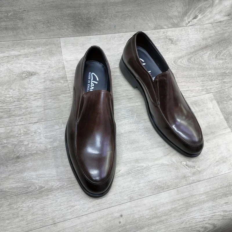 CLARKS OFFICIALCOFFEE LEATHER DRESS SHOES