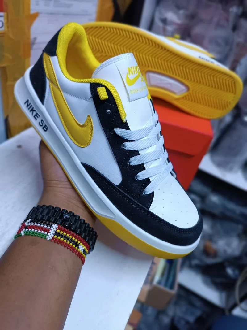 Nike SB Force White Black Yellow Sneakers