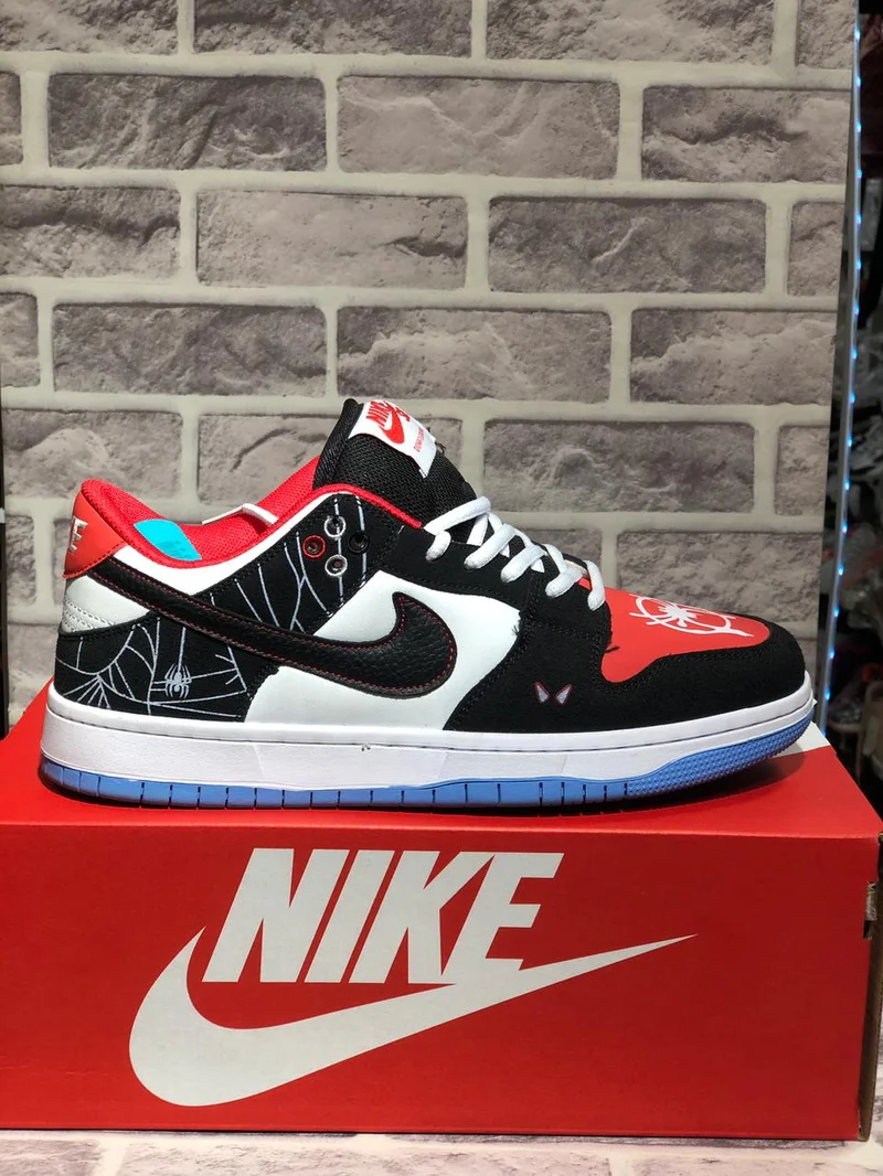 Premium Nike SB Dunk Low Shoes