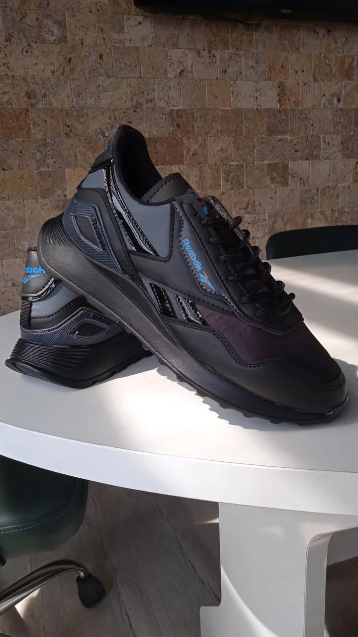 Reebok Classic Leather Legacy AZ Gore-Tex sneakers Black Shoes