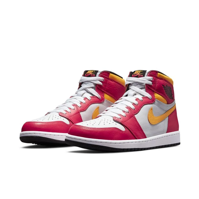 AIR JORDAN 1 HIGH OG "LIGHT FUSION RED"