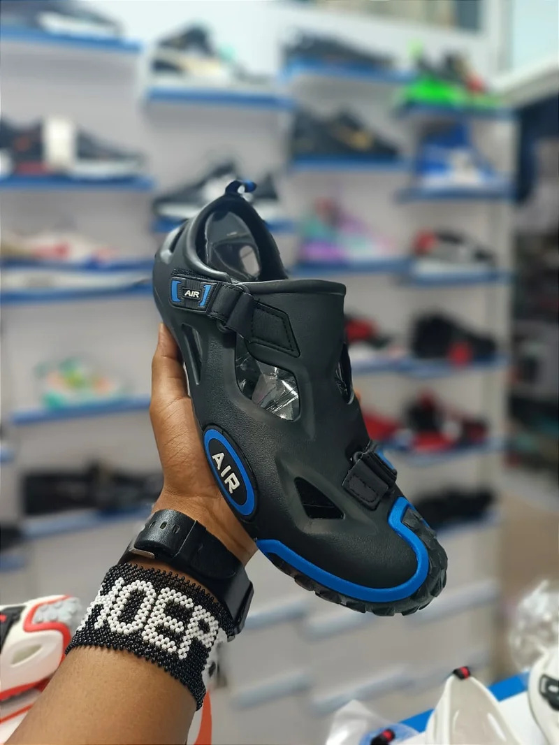Air Summer Men Sandals Black Blue Casual Crocs