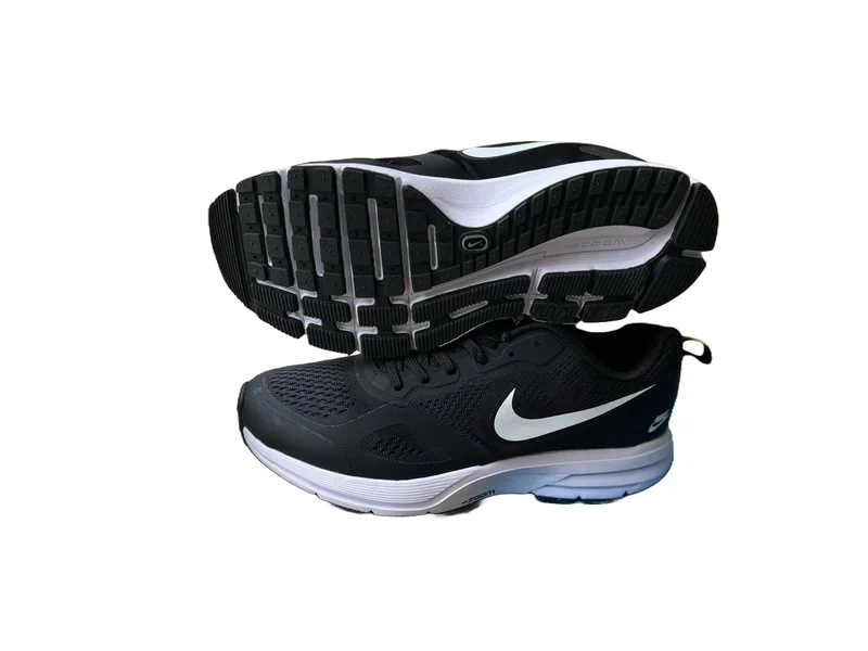 BLACK-WHITE NIKE AIR RUNNING SHOES
