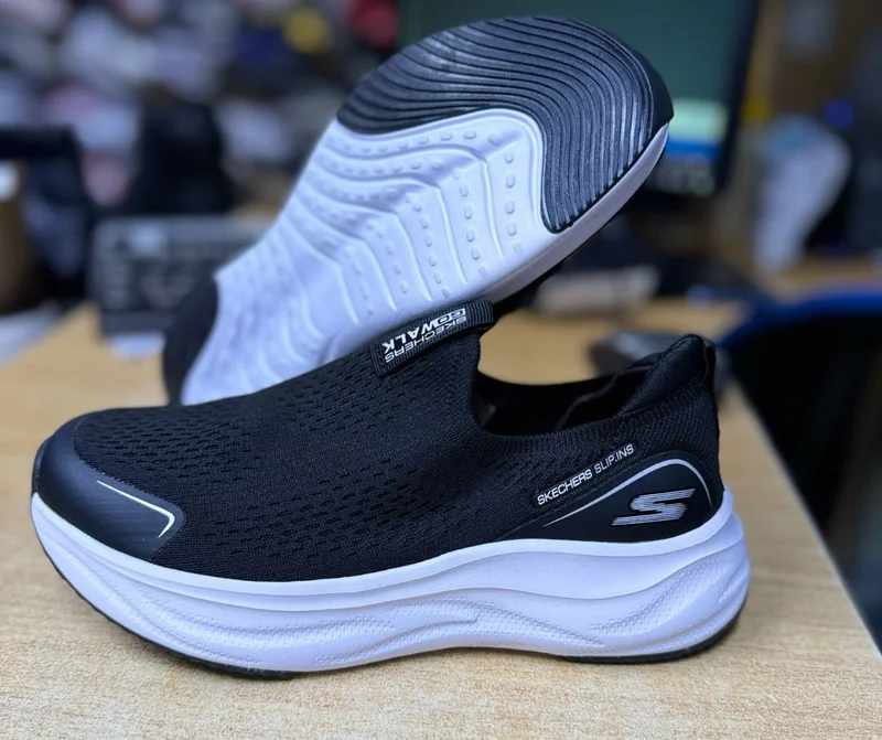 BLACK-WHITE SKECHERS  SNEAKERS