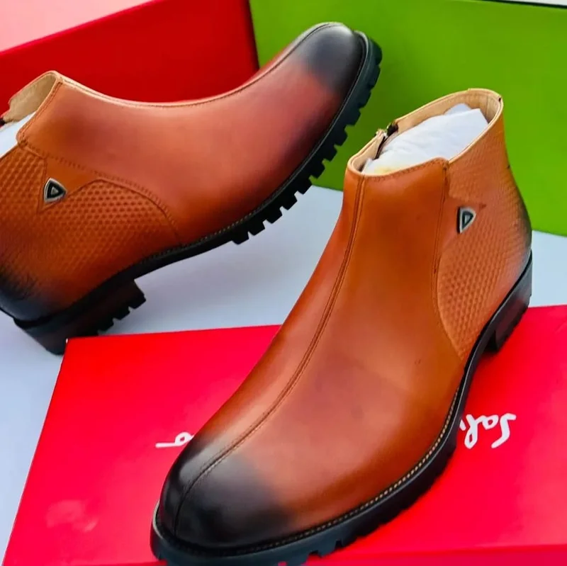 BROWN   SALVATORE FERRAGAMO ANKLE BOOTS SHOES.
