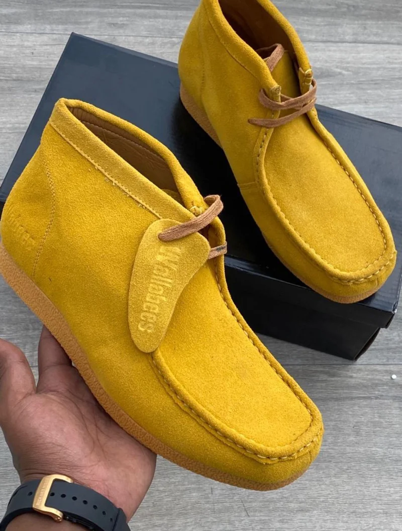 Clark Wallabees Lace-Up Boots Suede Boots -Yellow Moccassins Shoes