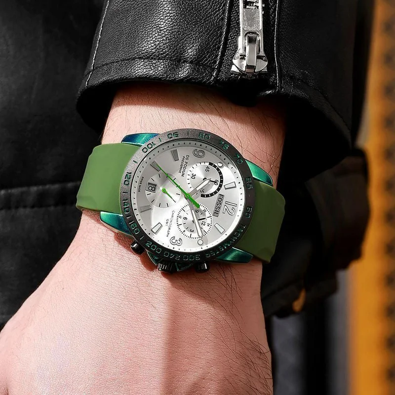 CLASSIC FOSSIL MEN'S QUARTZ WATCH.