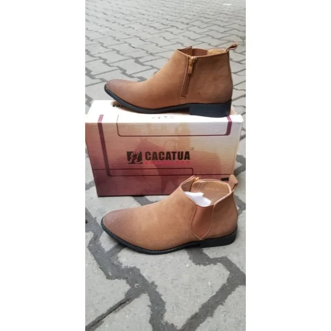 Classy Cacatua Men Boot