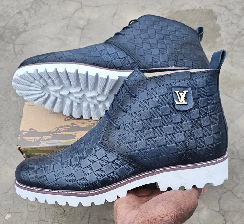 CLASSY LOUIS VUITTON BOOTS -BLUE