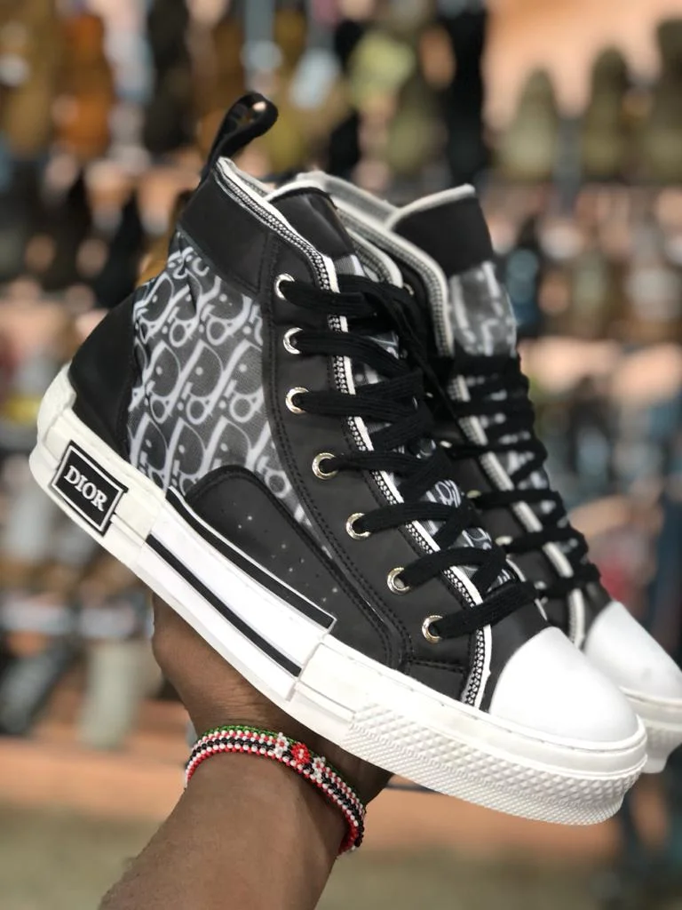 Dior B23 High-Top Sneaker Oblique Canvas Black Calfskin White
