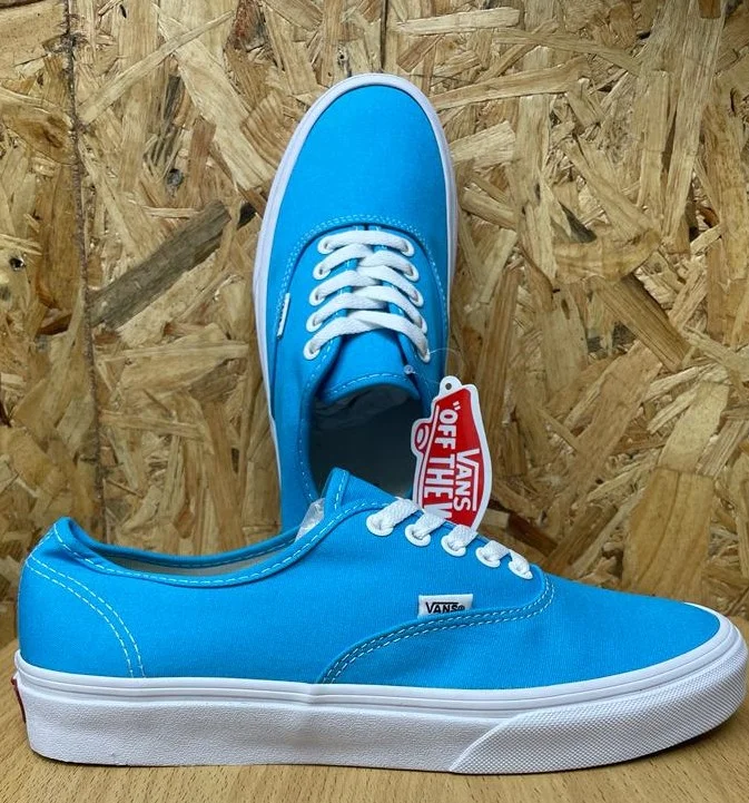 Double Sole Vans of the wall Sky Blue/ White