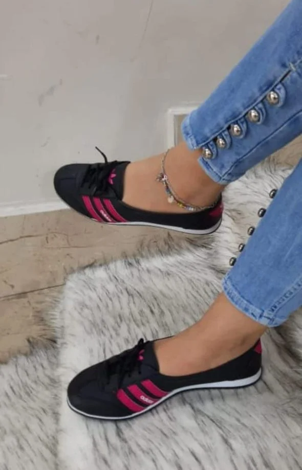 Elegant Adidas Ladies Shoes Black/ Red Casual Shoes Flat ladies