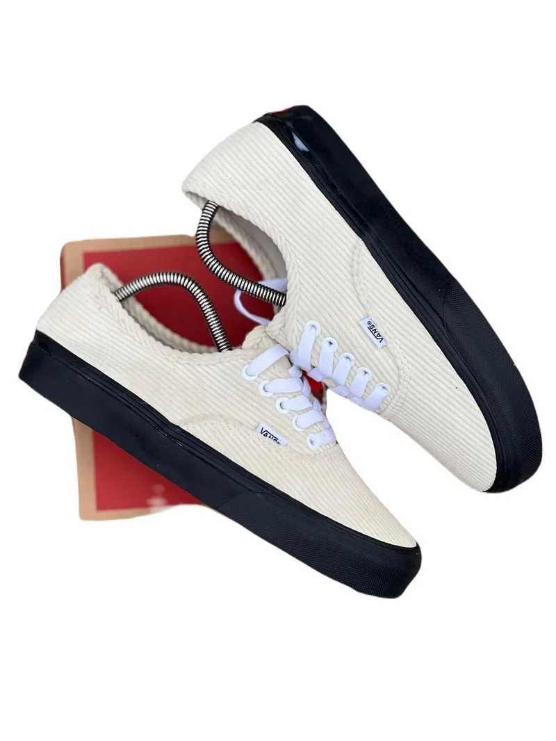 Fabric Double Sole Corduroy Vans of the Wall Cream - BlackSole