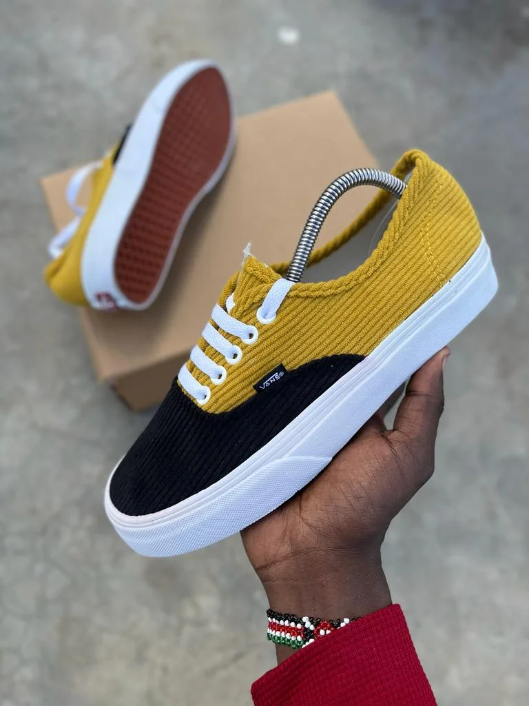 Fabric Double Sole Corduroy Vans of the Wall Sneakers Yellow/Black - Black Sole