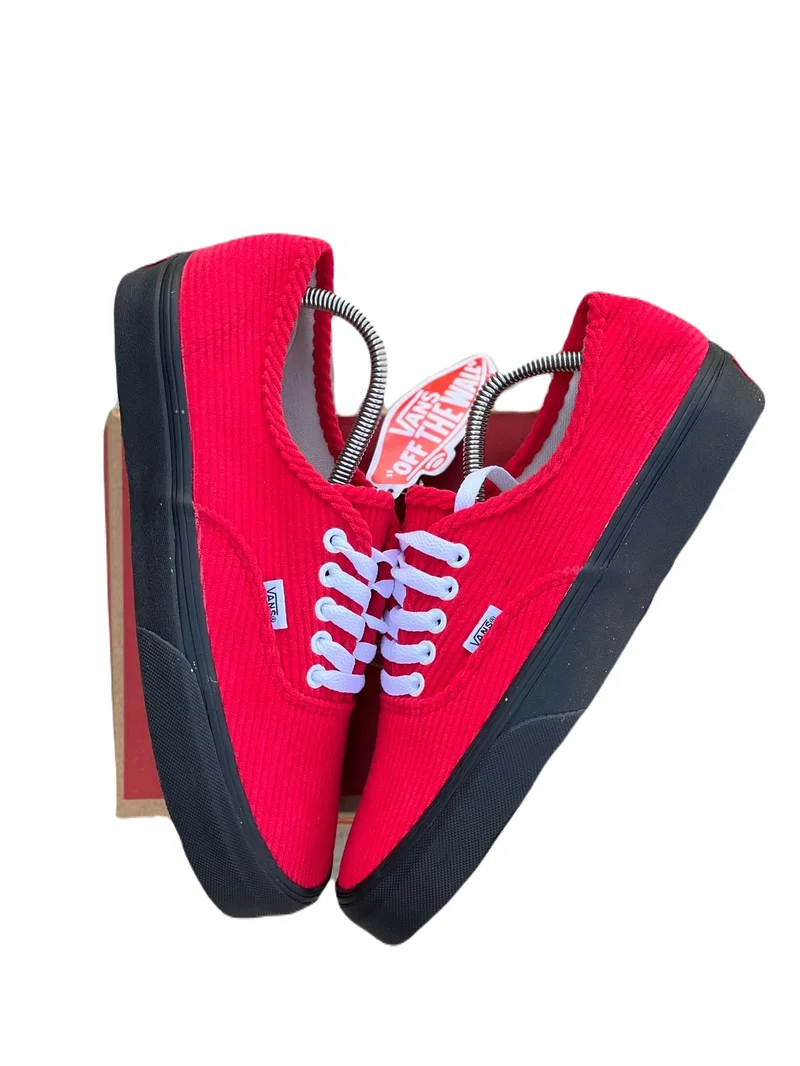 Fabric Double Sole Vans of the Wall Sneakers Red - Black Sole