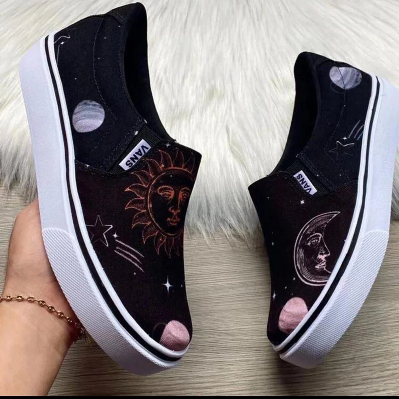 Fashion Unisex Flat Customised Vans