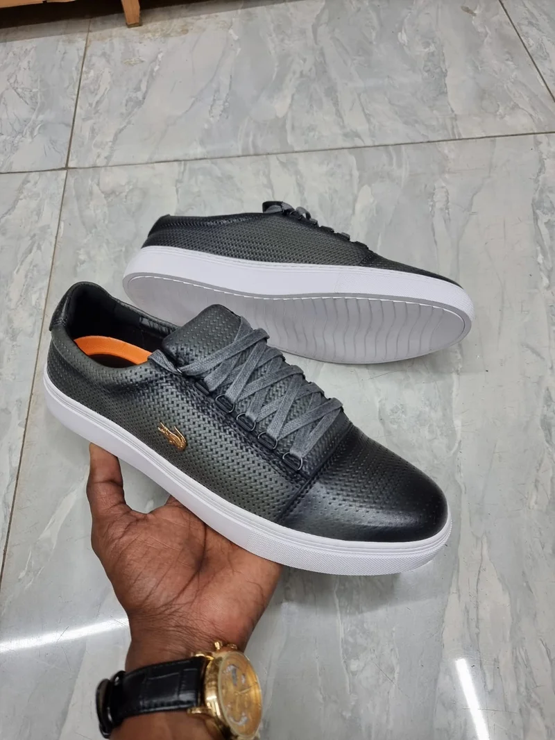 Fashionable Lacoste Quality Leather Men's Sneakers Grey Laced Shoes