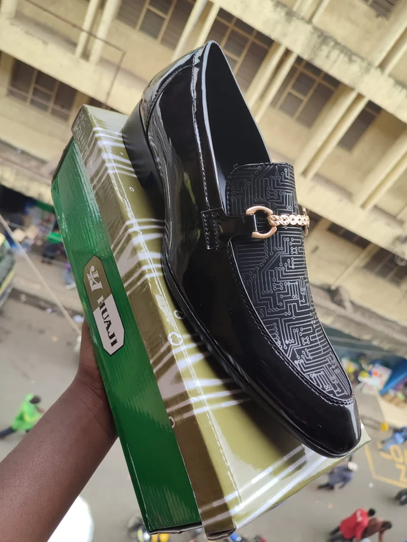 Huaji Slipon Black Leather Quality Official Sharp Toe Shoes