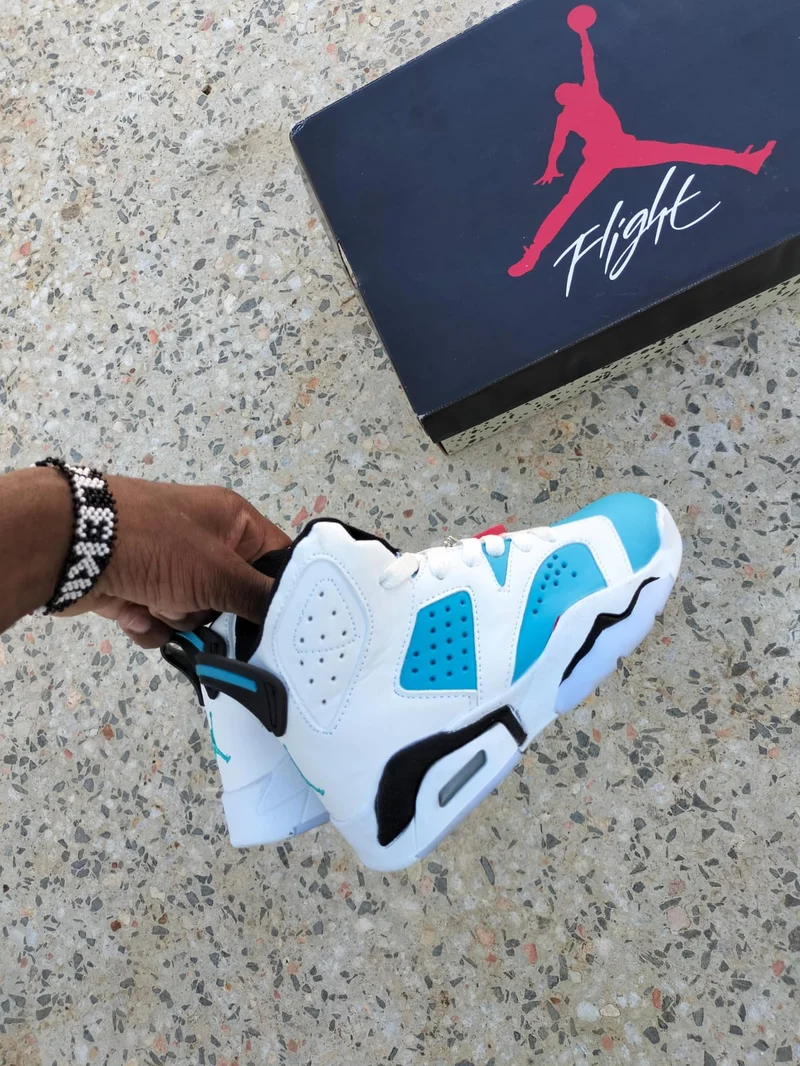 Kids Air Jordan 6 Retro GS University Blue