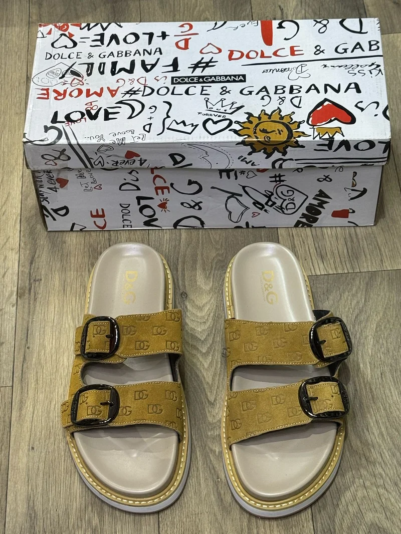 LIGHT BROWN  Dolce & Gabbana Slides