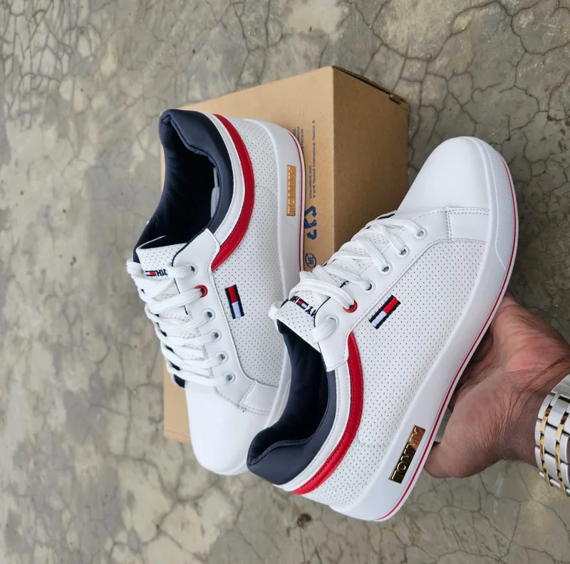 Man's Sneakers & Athletic Shoes Tommy Hilfiger Paines-WHITE