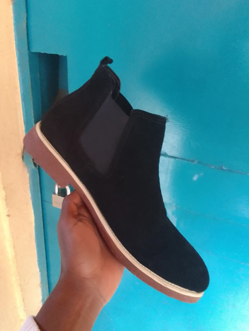 Men's Clarks Boots Suede Black Chelsea Boots Shoes