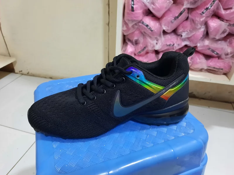 Men's Nike Air Sneaker