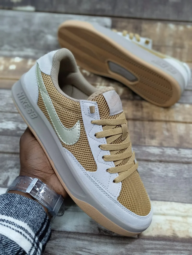 MENS NIKE SB ADVERSARY BLACK-WHITE-BROWN