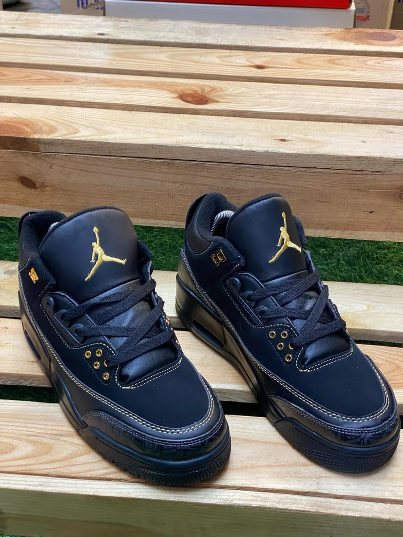 NEVY BLUE  AIR JORDAN 3 RETRO B H M FOR MEN