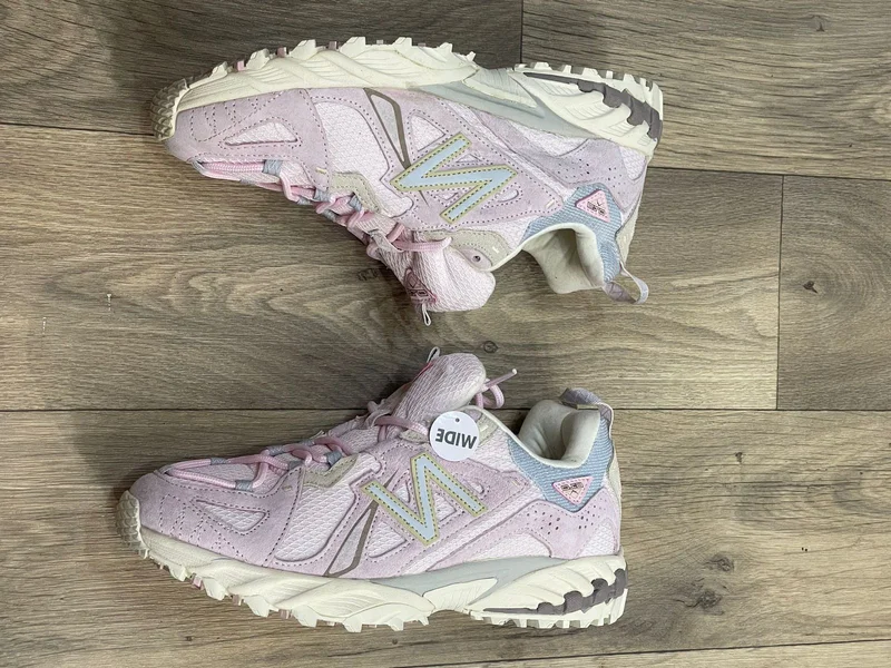 NEW BALANCE  Pink Beige limited edition