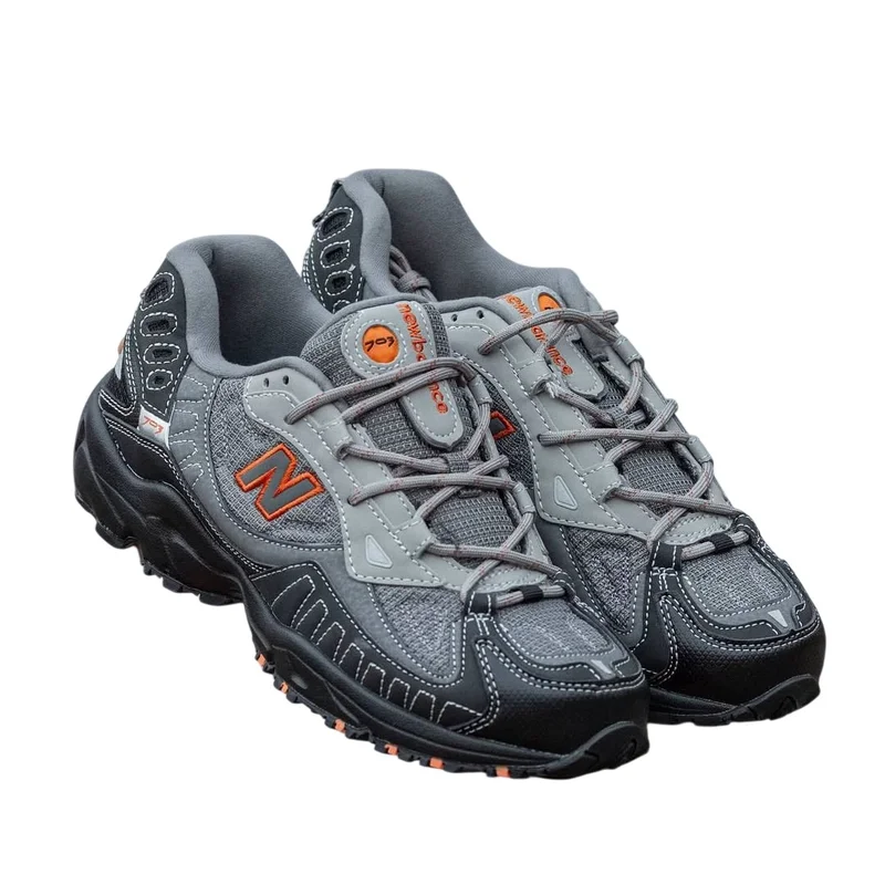 New Balance 703 Sneakers