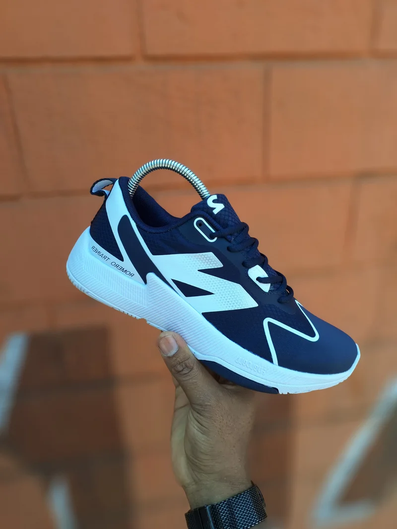 New Balance Romeo Trainer
