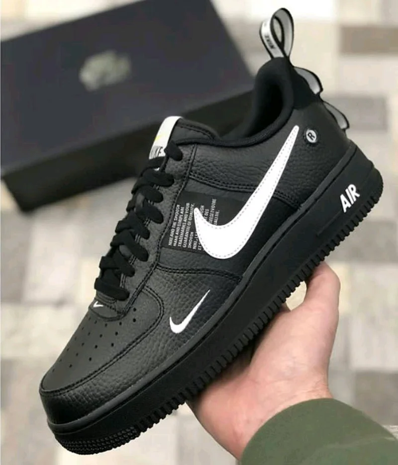 Nike Air Force 1 Utility Black