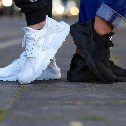 Nike Air Huarache Triple White
