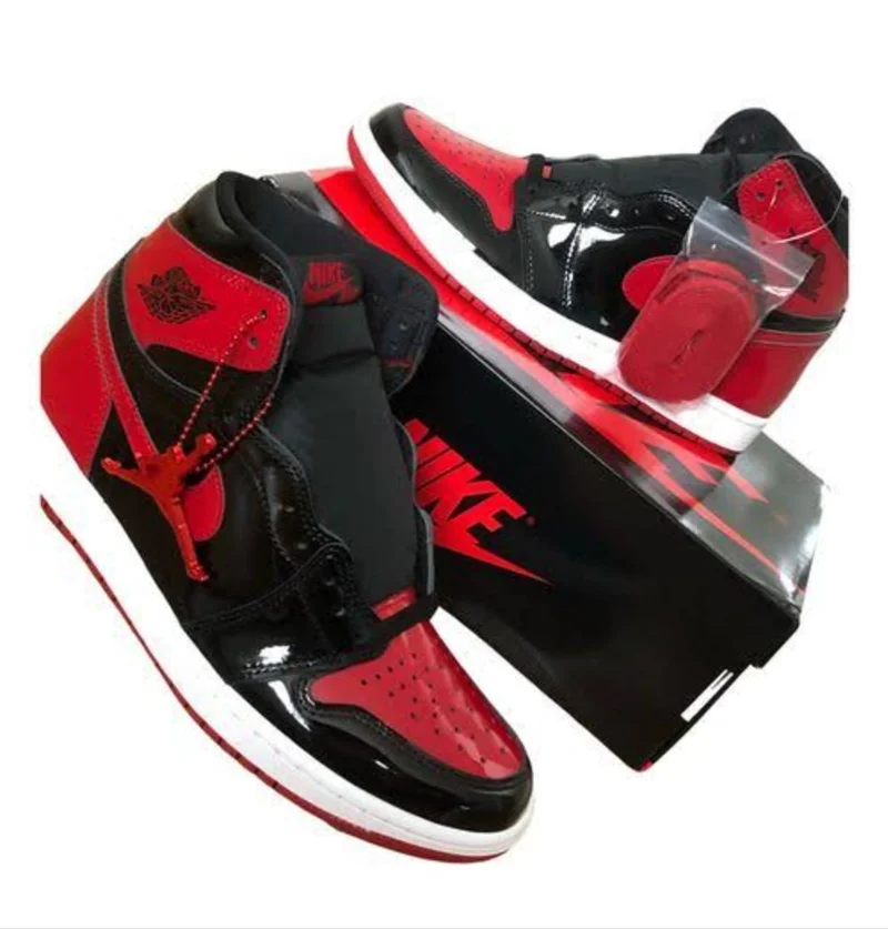 Nike Air Jordan 1 Patent BRED