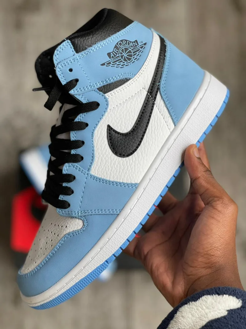 Air Jordan 1 High OG University Blue