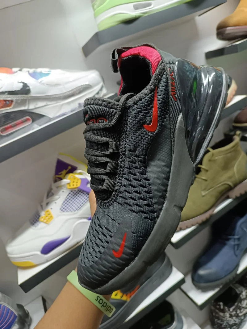 Nike Air Max 270 Trainers In Grey Red