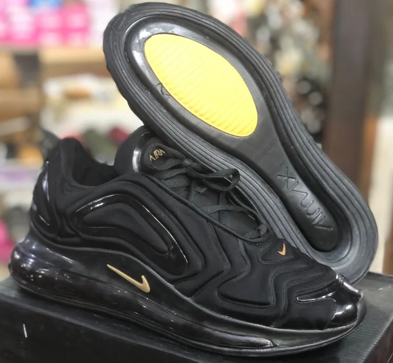 Nike Air Max 720 Tripple Black Skateboarding Sneakers