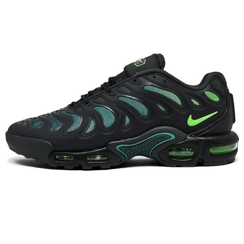 Nike Air Max Plus Drift Running Shoe.