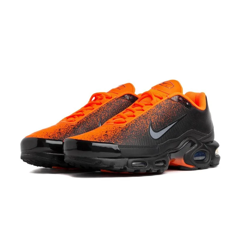 Nike Air Max Plus TN SE Black/Metallic Silver-Hyper Crimson