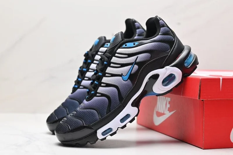 Nike Air Max Plus “Laser Blue”