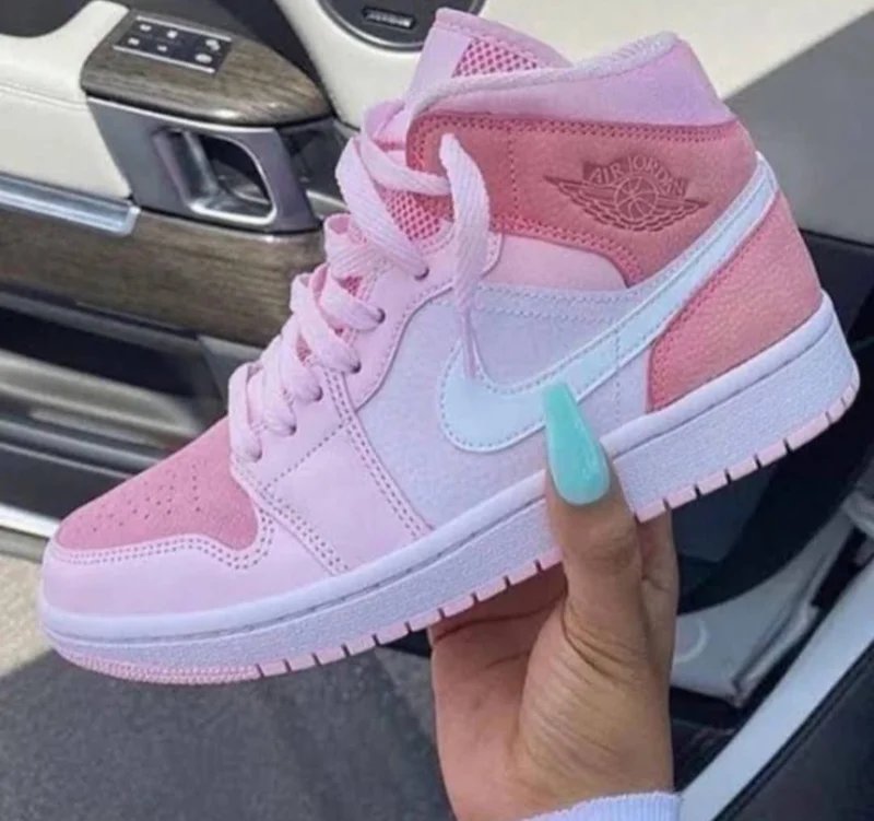 Air Jordan 1 Mid Digital Pink